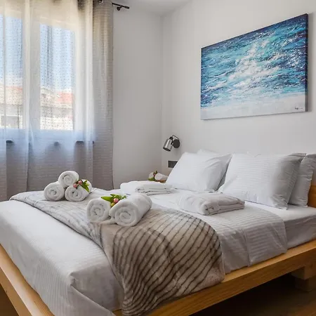 Apartmán Terra Maiorum-apartments With Heated Pool And Water Massage Povljana