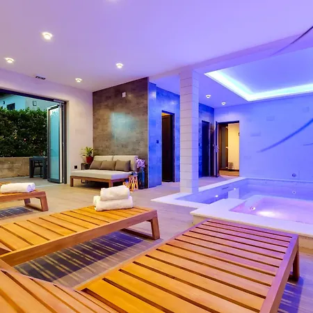 Διαμέρισμα Terra Maiorum-apartments With Heated Pool And Water Massage *