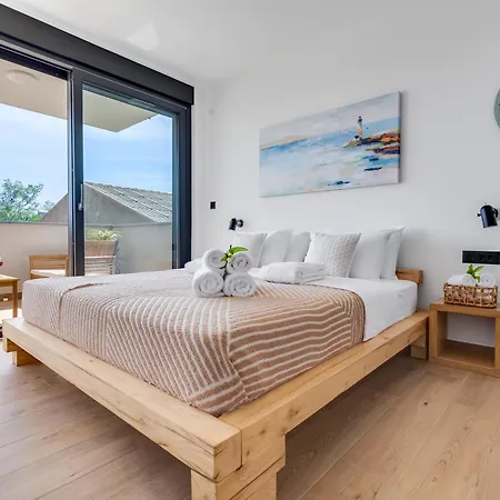 Terra Maiorum-apartments With Heated Pool And Water Massage Apartment Povljana